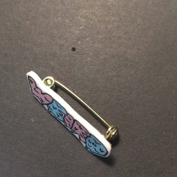 Weird - Picture 2 of 2